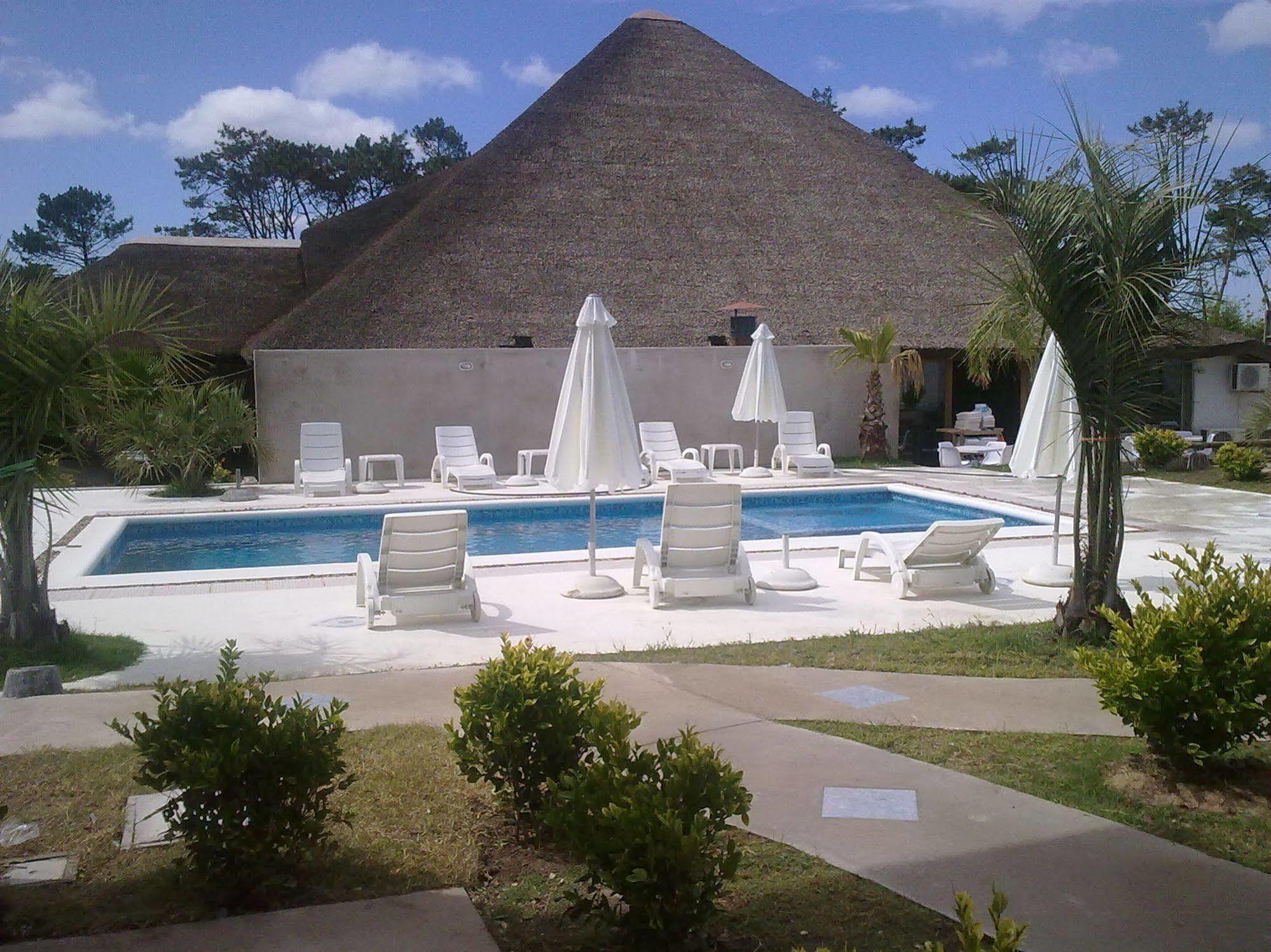 Punta Del Este Arenas Hotel Chihuahua Bagian luar foto